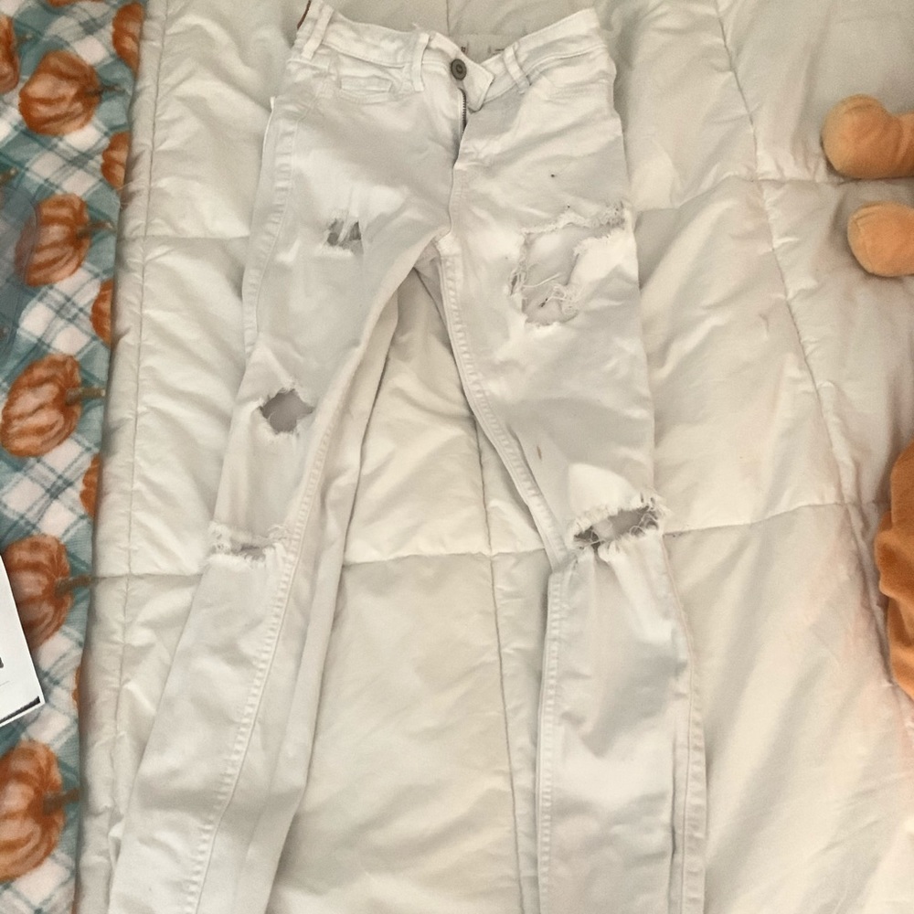 White high rise jeans :)